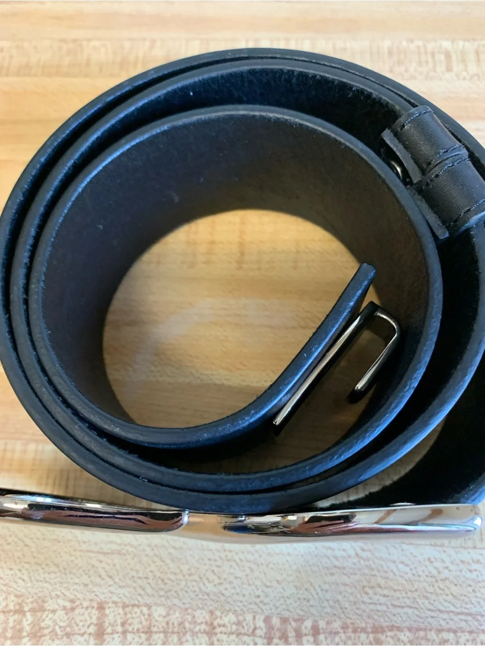 Vera Santini Black Genuine Leather Belt XL Silver Hook Buckle 42”